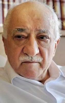 Aziz Yıldırım bize düşman