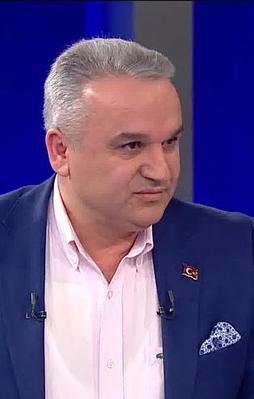Hayati Küçük: Milletin iradesine hakaret ediyor