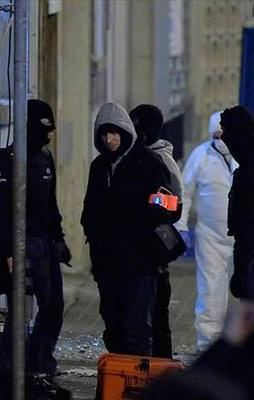 Paris katliamcısı yaralı yakalandı