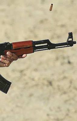 Polislere kalaşnikof eğitimi