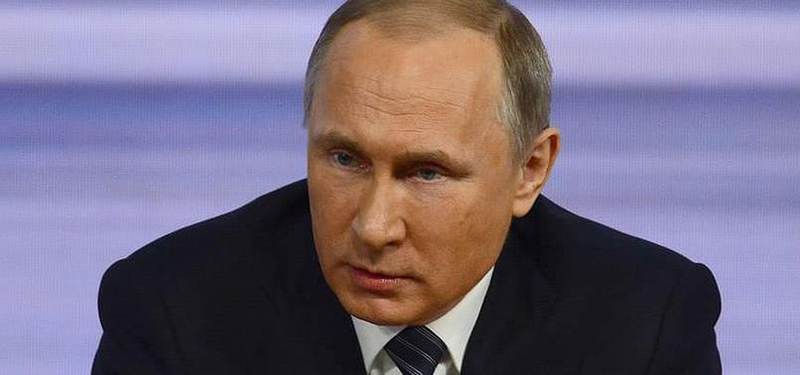 Putin'in koltuğu sallantıda