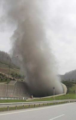 Bolu Dağı Tüneli ulaşıma kapatıldı