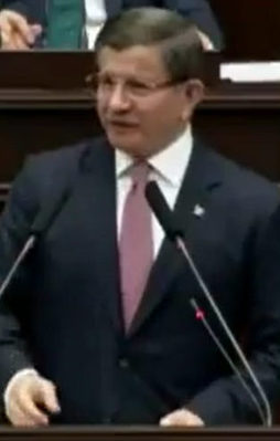 Bu konuşması salonu coşturdu!