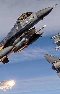 Terör örgütü PKK'ya 13 uçakla büyük darbe!