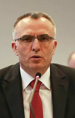 Bakan taşerona ilişkin düzenlemenin detayını açıkladı