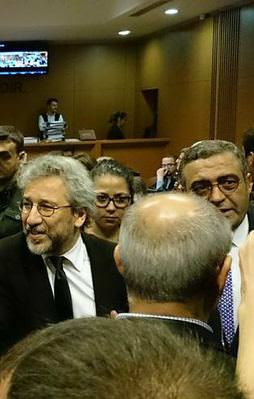 Can Dündar'ın duruşmasında CHP'li krizi