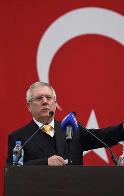 Aziz Yıldırım'dan sert yanıt