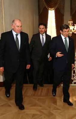 Başbakan'dan kritik görüşme