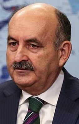 Bakan Müezzinoğlu referandum için tarih verdi