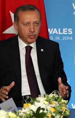 ABD'deki FETÖ'cüler ihanet için devrede