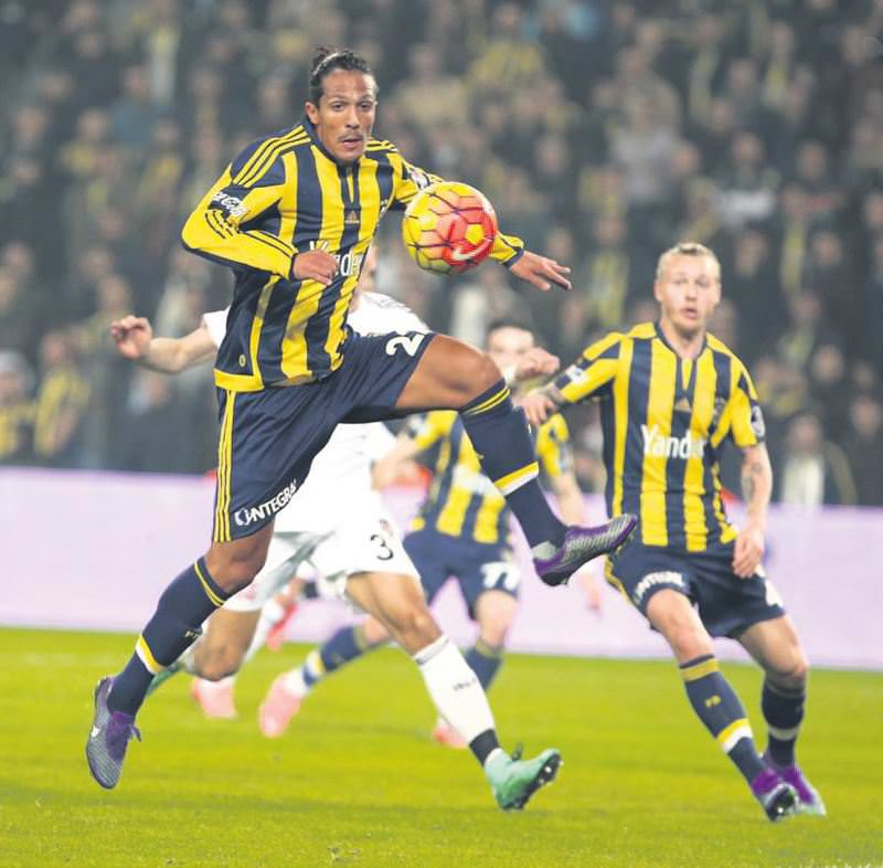 Alves'in performansı imzayı hakediyor!