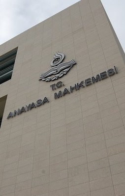 AYM şimdi de PKK'lı teröristi akladı