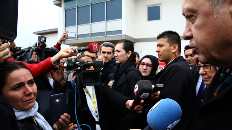 Azeri gazeteci neden ağladığını açıkladı-1