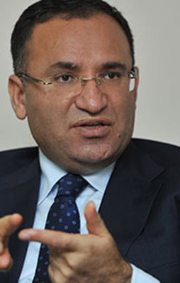 CHP'nin fezleke oyunu! Herkesi şikayet edip...