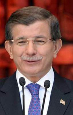 Başbakan Davutoğlu, NATO Genel Sekreteri ile telefonda görüştü