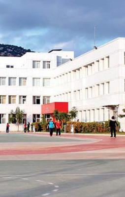 Paralelci okulda şantaj skandalı