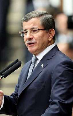 Davutoğlu'ndan önemli açıklamalar