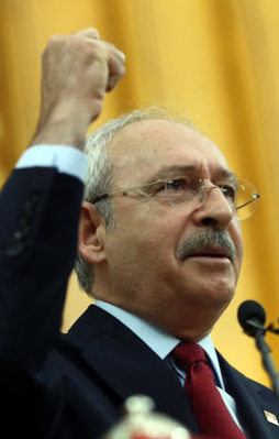 Kılıçdaroğlu'ndan Aile ve Sosyal Politikalar Bakanı'na hakaret