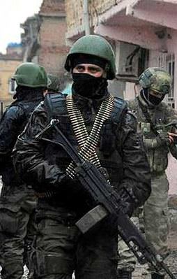 3 ilde PKK'ya darbe üstüne darbe