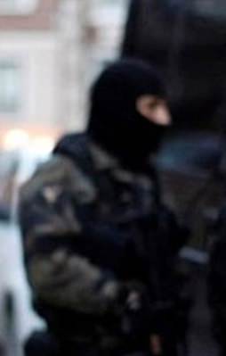 Ankara'da PKK'lı canlı bomba yakalandı