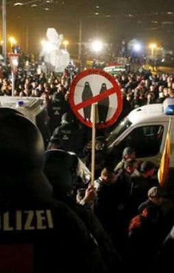 Almanya’da aşırı sağ yükselişe geçti!