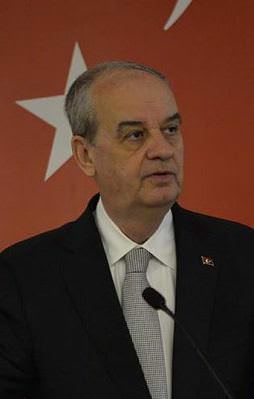 "Toplum bütün gücüyle hükümetin arkasında durmalı"