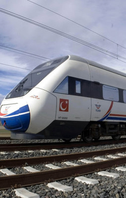 İkinci hızlı tren geliyor