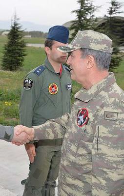 Orgeneral Akar bizzat kendi denetledi