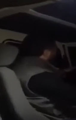 Özel Harekat Polisleri operasyona Kur'an okuyarak gidiyor