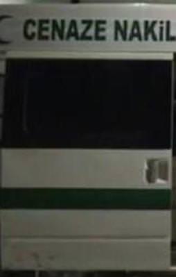 Cenaze aracının içinden öyle bir şey çıktı ki!