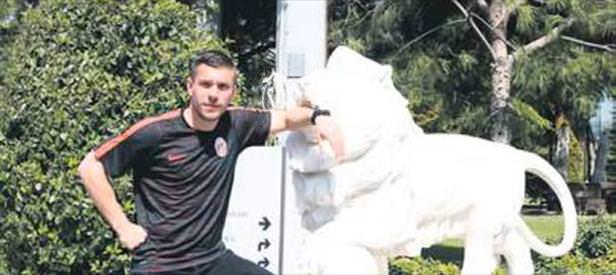 Lukas Podolski’den Erdoğan’a destek!