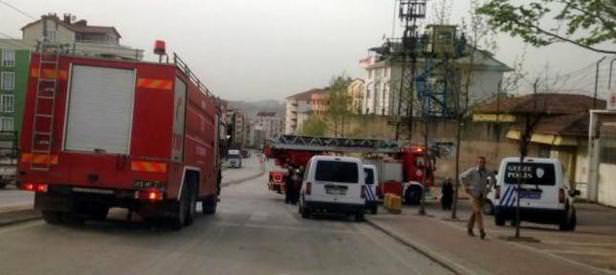 Kadın mahkumlar koğuşu ateşe verdi