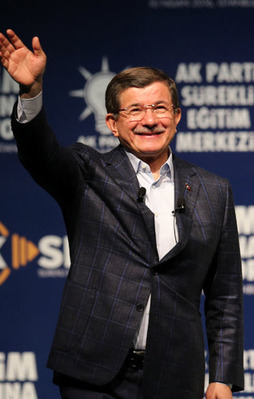 Davutoğlu'ndan önemli açıklamalar