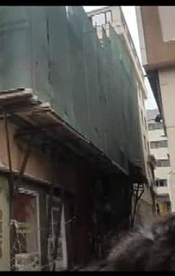 Nişantaşı'nda bina çöktü