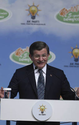 Davutoğlu'ndan önemli açıklamalar