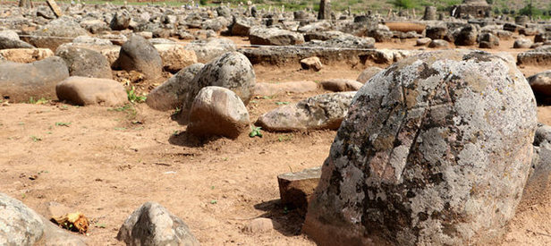 Hatay’da Kayı damgalı mezar taşları bulundu