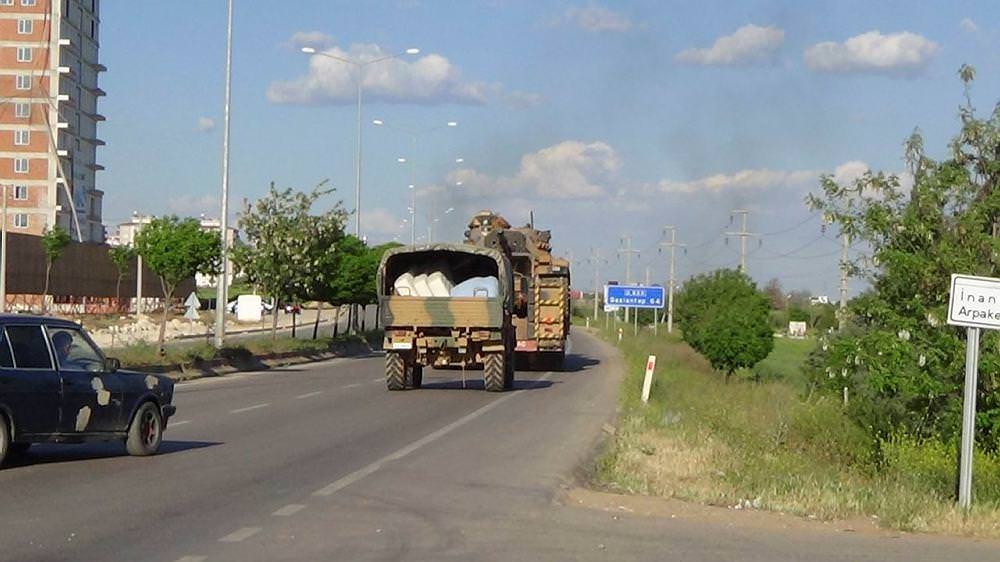 Kilis'e tank sevkiyatı-2