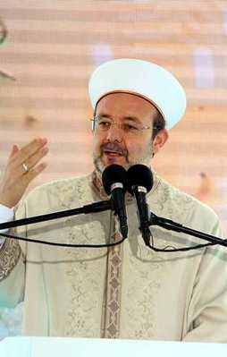 Görmez: "Allah bizi bu çelişkilerden kurtarsın"