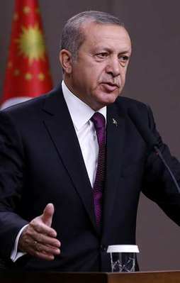 "Allah'tan başta hiçbir güce kul olmadık olmayacağız"