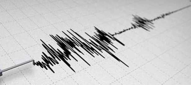 Ege’de korkutan deprem