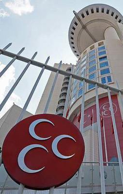 MHP'de olağanüstü kongre tarihi belli oldu