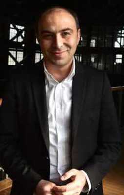 Terörü desteklemedi Bilgi Üniversitesi'nden atıldı