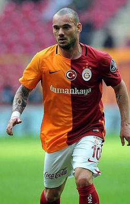 Galatasaray'da Sneijder şoku!