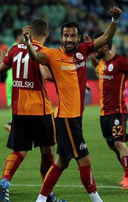 Aslan final kapısını araladı