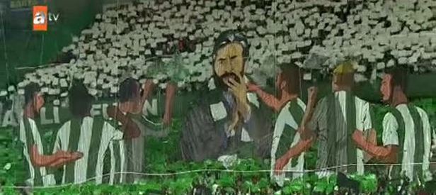 Konyaspor taraftarından muhteşem koreografi