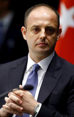 Merkez üst bandı 0.50 puan indirdi