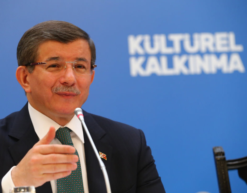 Davutoğlu'ndan önemli açıklamalar