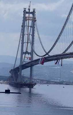 Osman Gazi Köprüsü neden kavisli yapıldı?