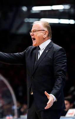Anadolu Efes'te Ivkovic dönemi sona erdi