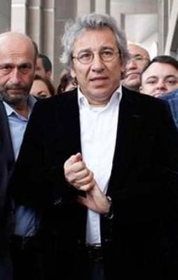Mahkemeden Can Dündar'a ceza!